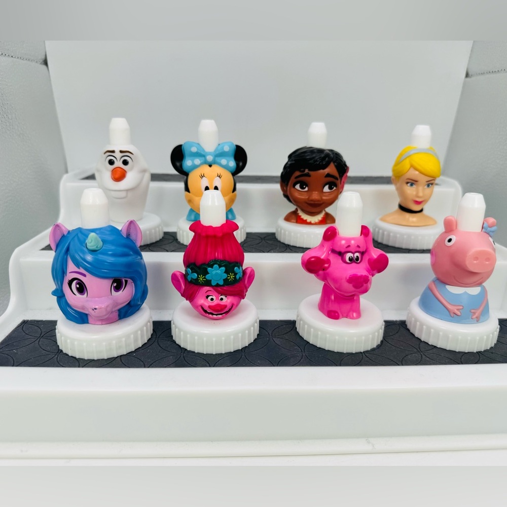 Good 2 Grow Toppers Lot Of 8 Girl Themed Various Characters